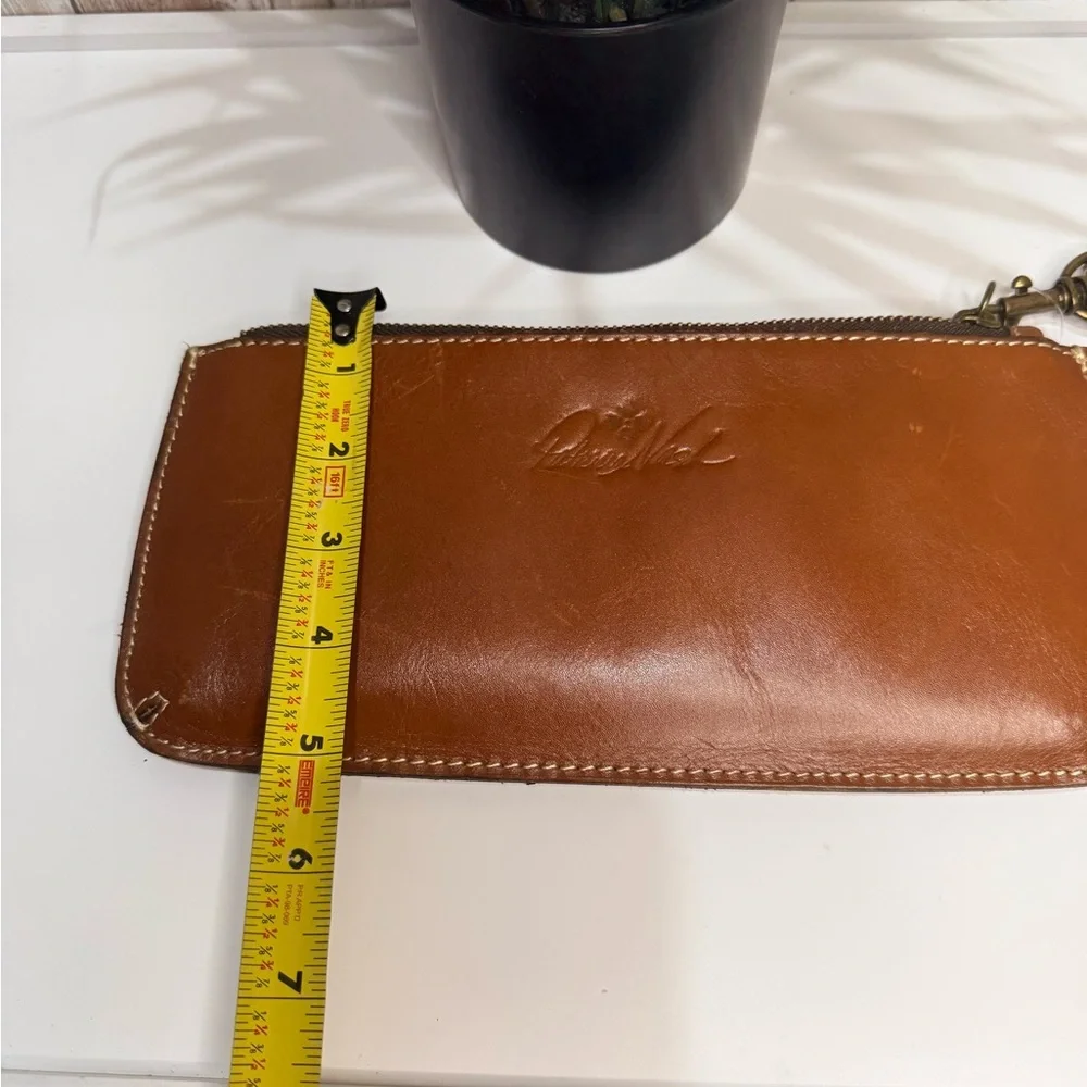 PATRICIA NASH ST CROCE TAN BROWN LEATHER WRISTLET